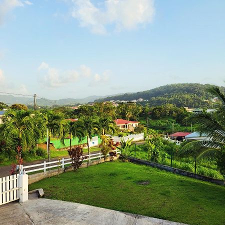 La Bourgeoisie Creole Apartment Grande Savane Ngoại thất bức ảnh
